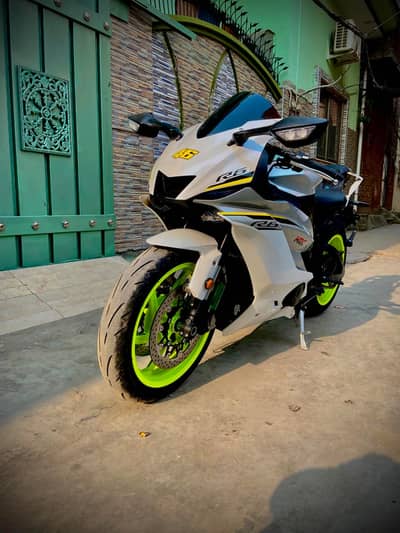 Yamaha Replica Yzf-R6 Model 2025