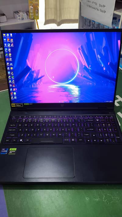 ACER PREDATOR HELIO NEOS 16 GAMING LAPTOP I9 14TH Gen