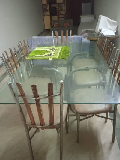 8 chairs table set