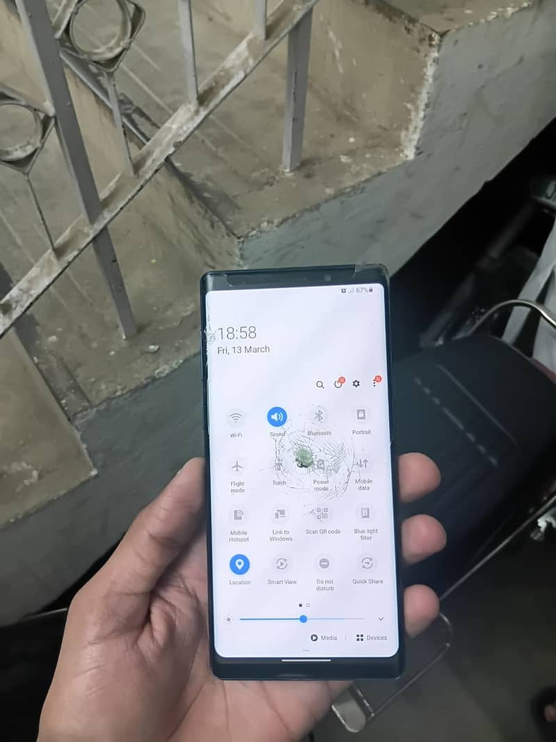 Samsung Mobile Note 9 5