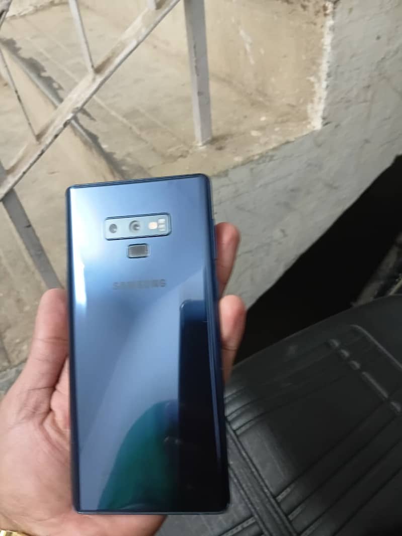 Samsung Mobile Note 9 7