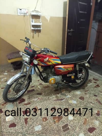 United 125 2016 in liyaqatabad details parhe 03112984471