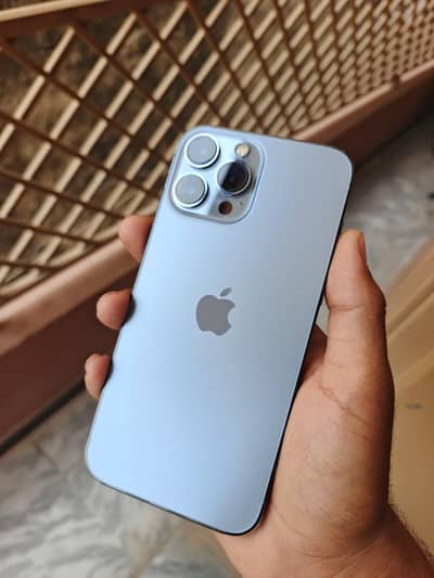 iPhone 13 Pro Max 128gb or Battery 88%