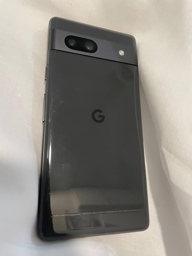 Google Pixel 7a 4