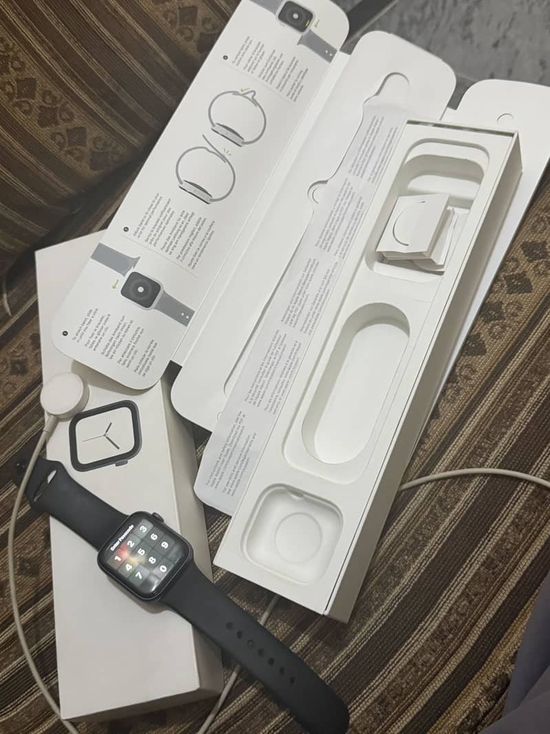 Apple watch 0