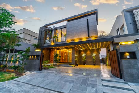 Exclusive 1-Kanal Modern Villa Excellent Finishing with Premium Lifestyle Features