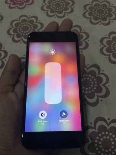 Apple iPhone 7