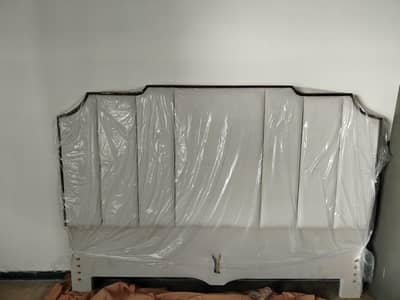 bed and chairs