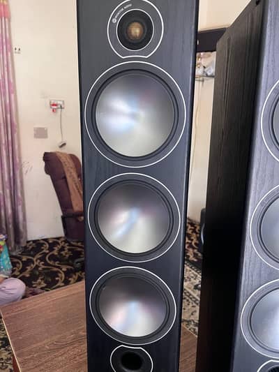 Monitor Audio Brown six floor standing speekar premium, Audiophile
