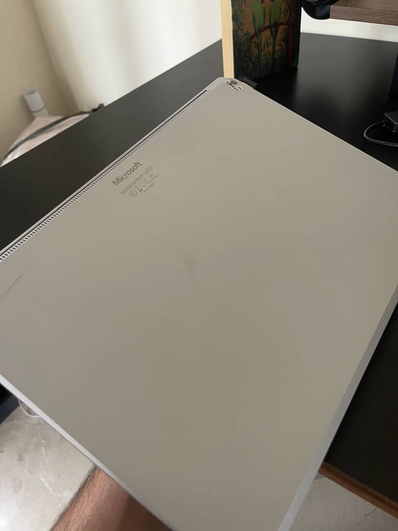 Microsoft Surface Laptop 2 2