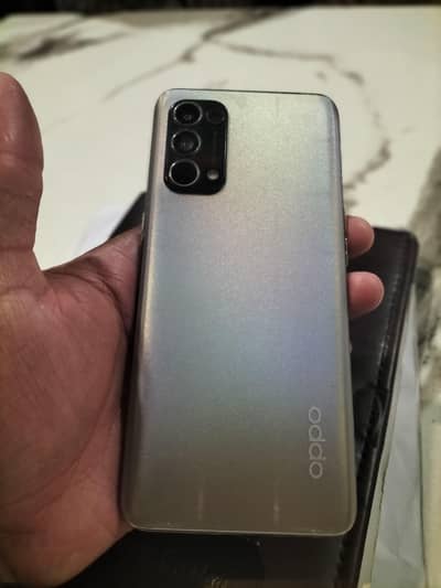 OPPO Reno 5