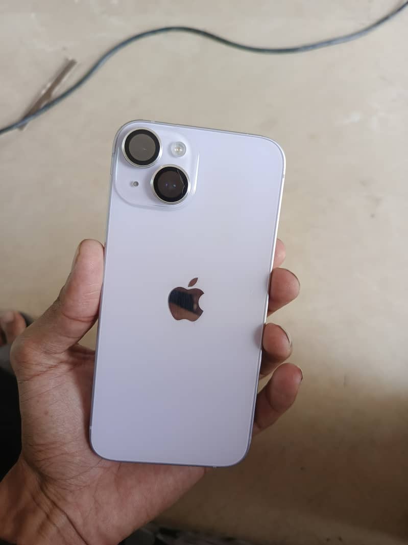 Apple iPhone 14 2