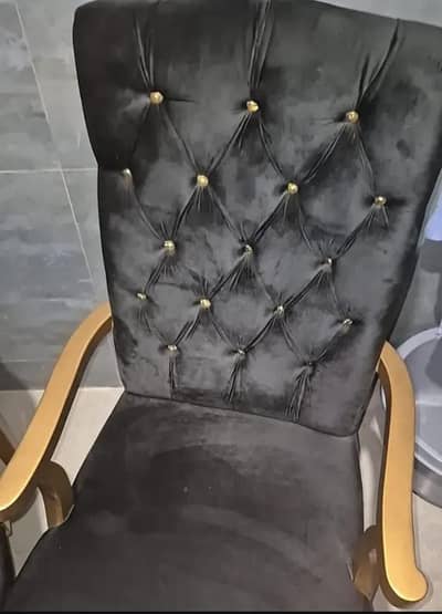bedroom chairs