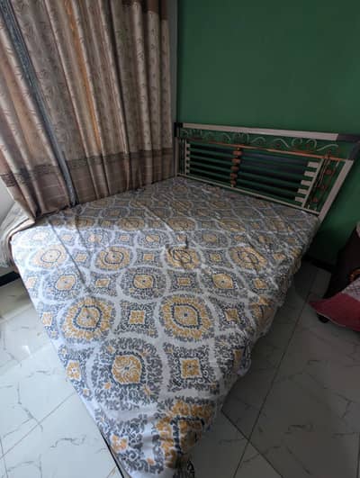 King Size Iron Bed and Sofa Cum Bed for sale