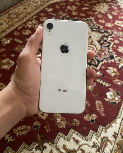 Apple iPhone XR