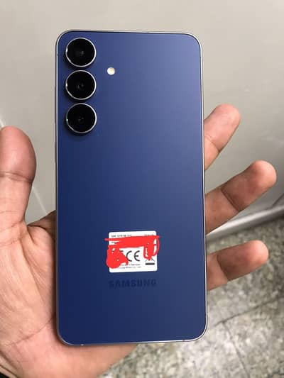 Samsung Mobile S25 FE 8/256