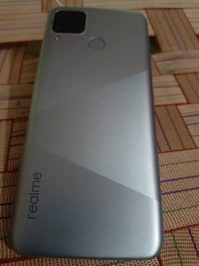 Realme C15