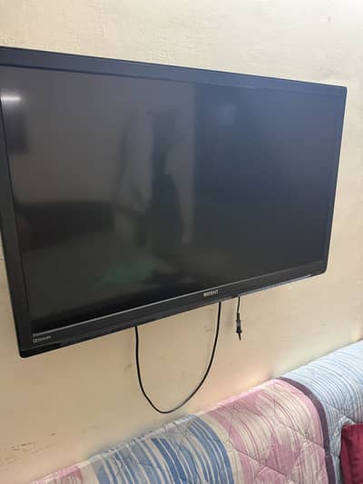Orient 32 inches  LED For sale
