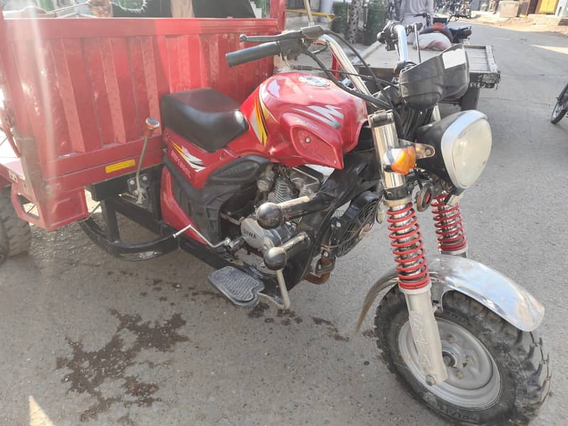 Loader Rickshaw Model 25 — Bilkul OK Engine 1