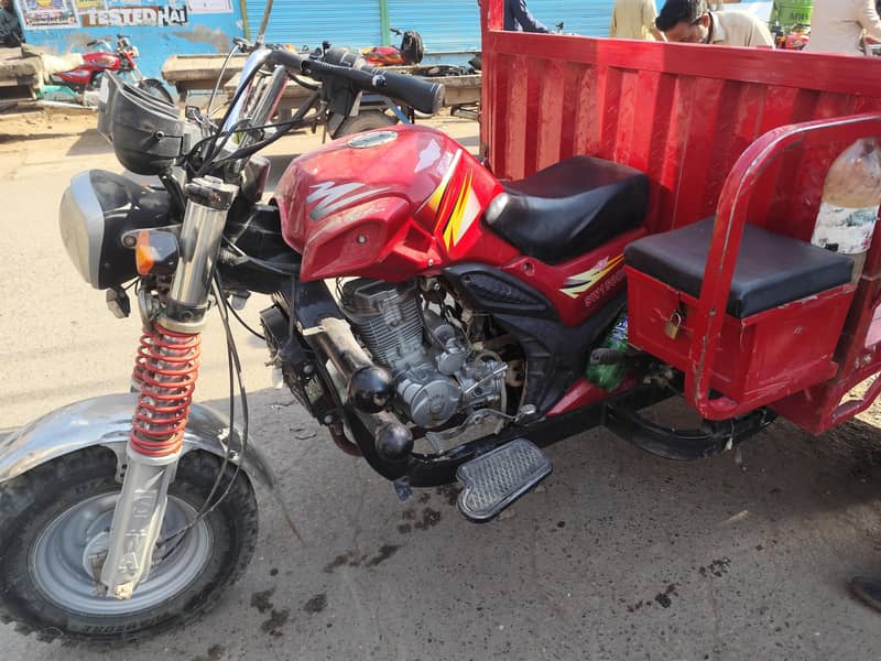 Loader Rickshaw Model 25 — Bilkul OK Engine 4