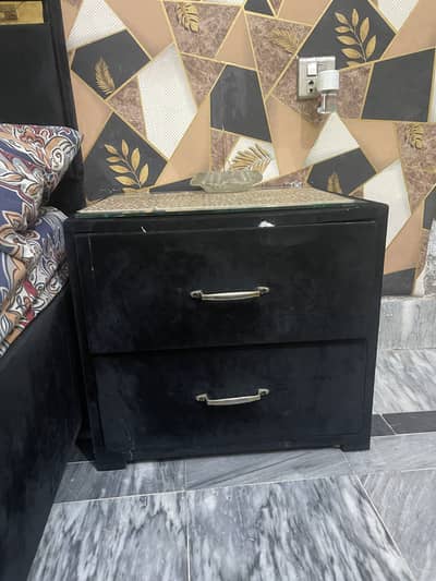Slitly used  velvet king bed