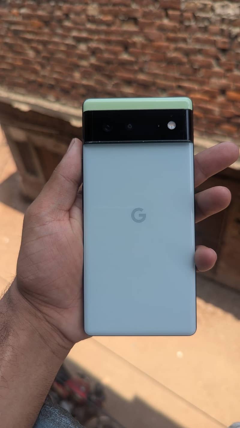 Google Pixel 6 0