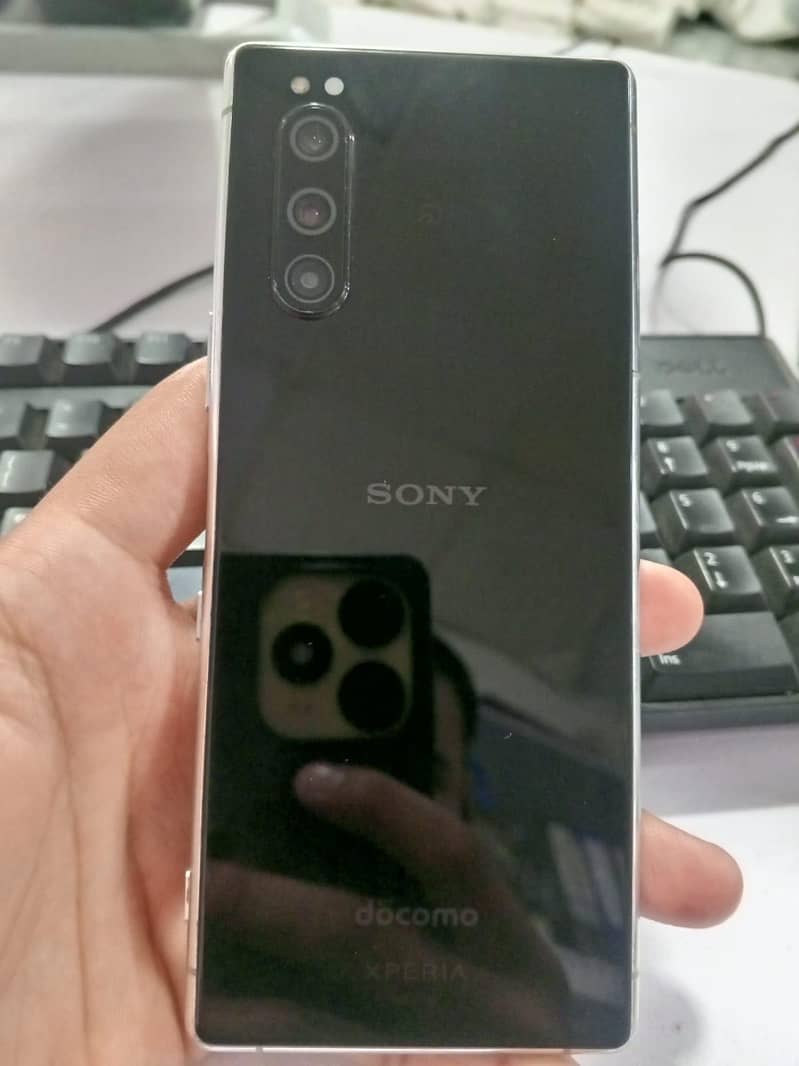 Sony 5 0