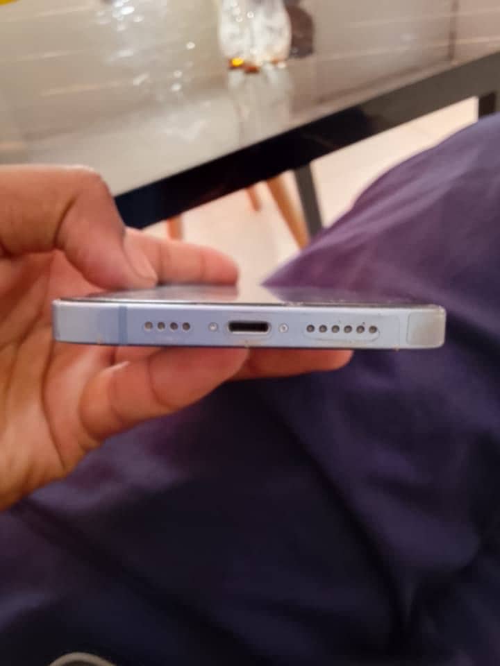 iPhone 14 plus 0