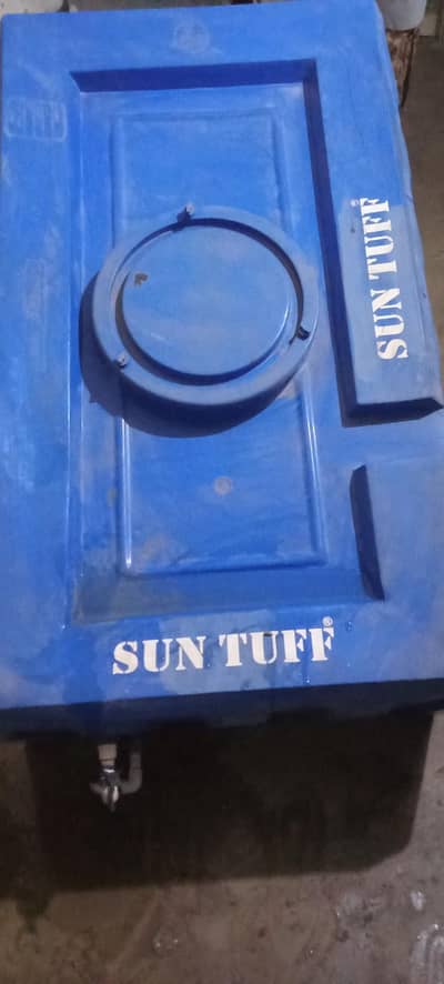 WATER TANK 600 LTR