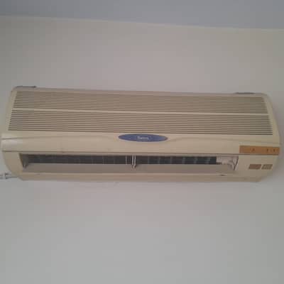 Sabro 01 ton AC in worikng condition for sale
