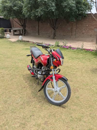 Suzuki GD 110S Red / Excellent Condition / Neat & Clean / Original Doc