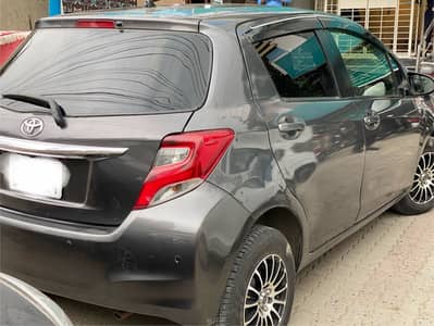 Toyota Vitz 1000cc 2016 model 17 registered Gun metallic color