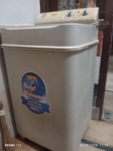 Super Asia washing machine SA 240