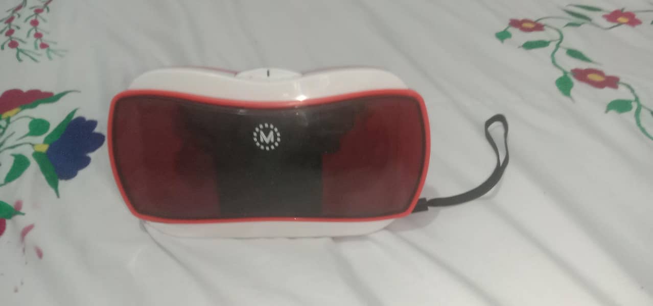 virtual reality headset 0
