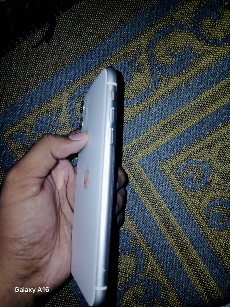 Iphone 11 2