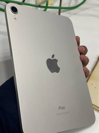 iPad Mini 6 with Box Charger