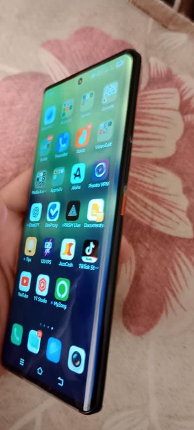 Vivo iQOO 9 Pro
