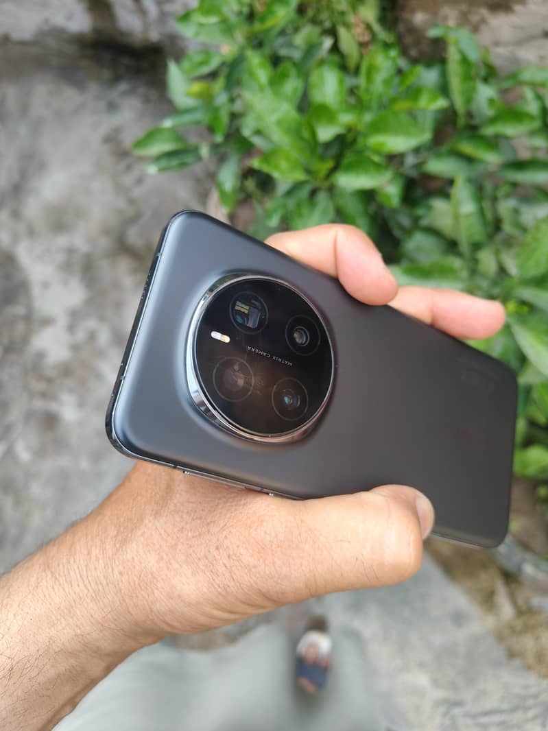 Honor Magic7 Pro 6
