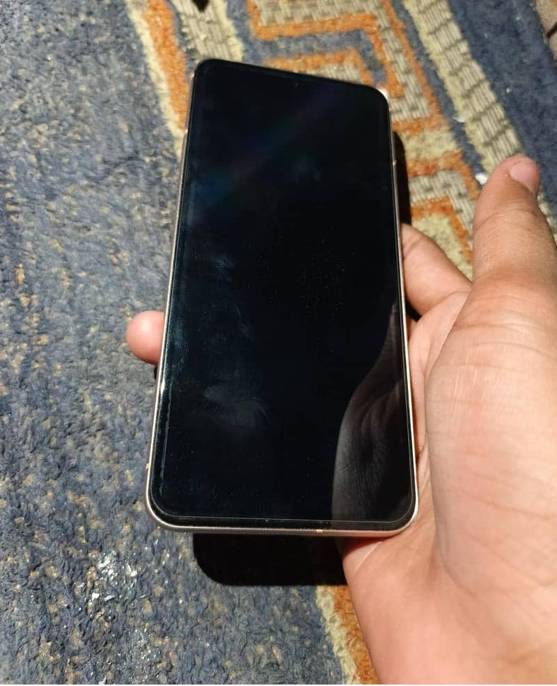 Google Pixel 8 1