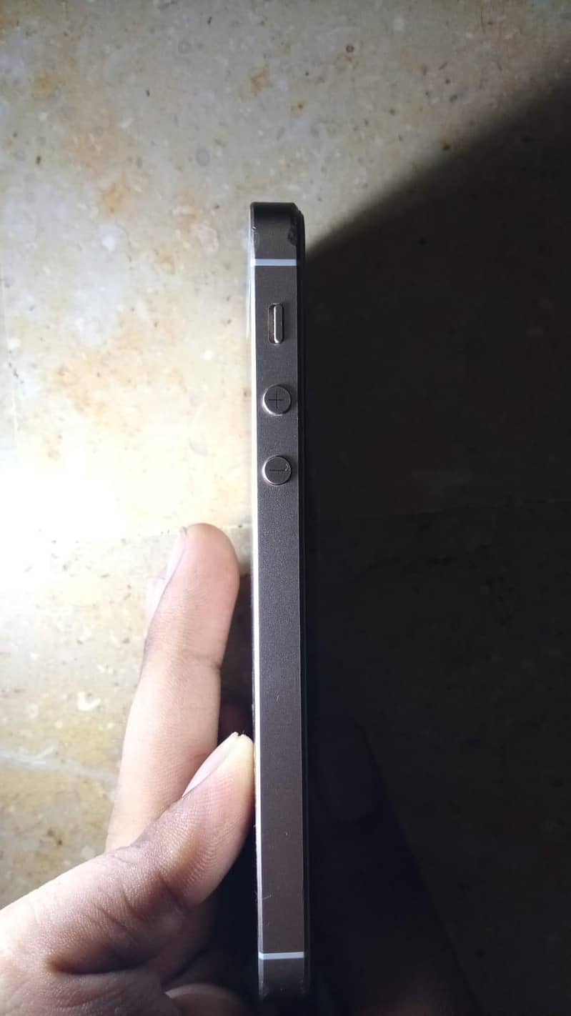 iphone se hai 2