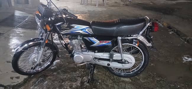 Honda CG 125 2025