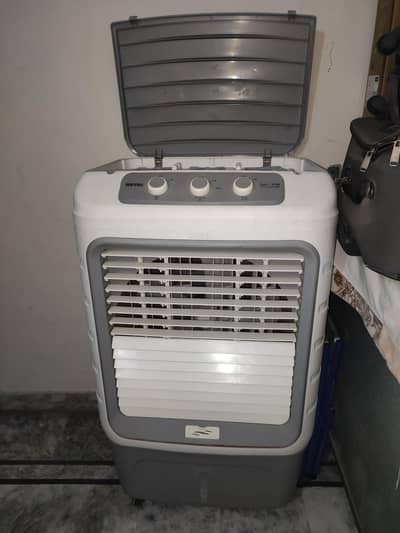 RAC- 4700