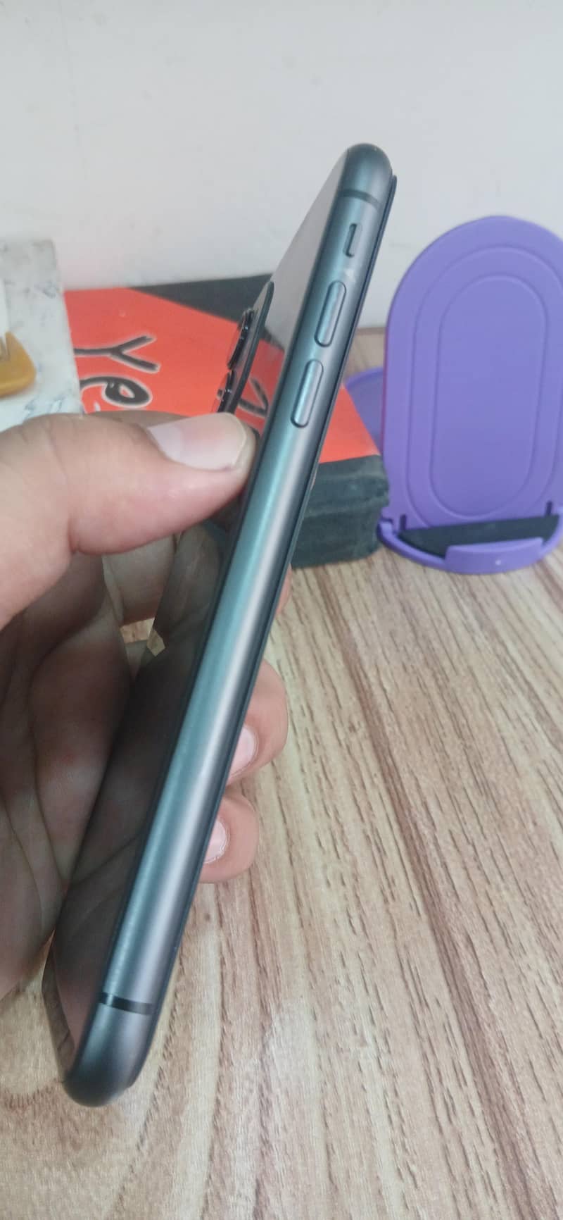 Apple iPhone 11 2