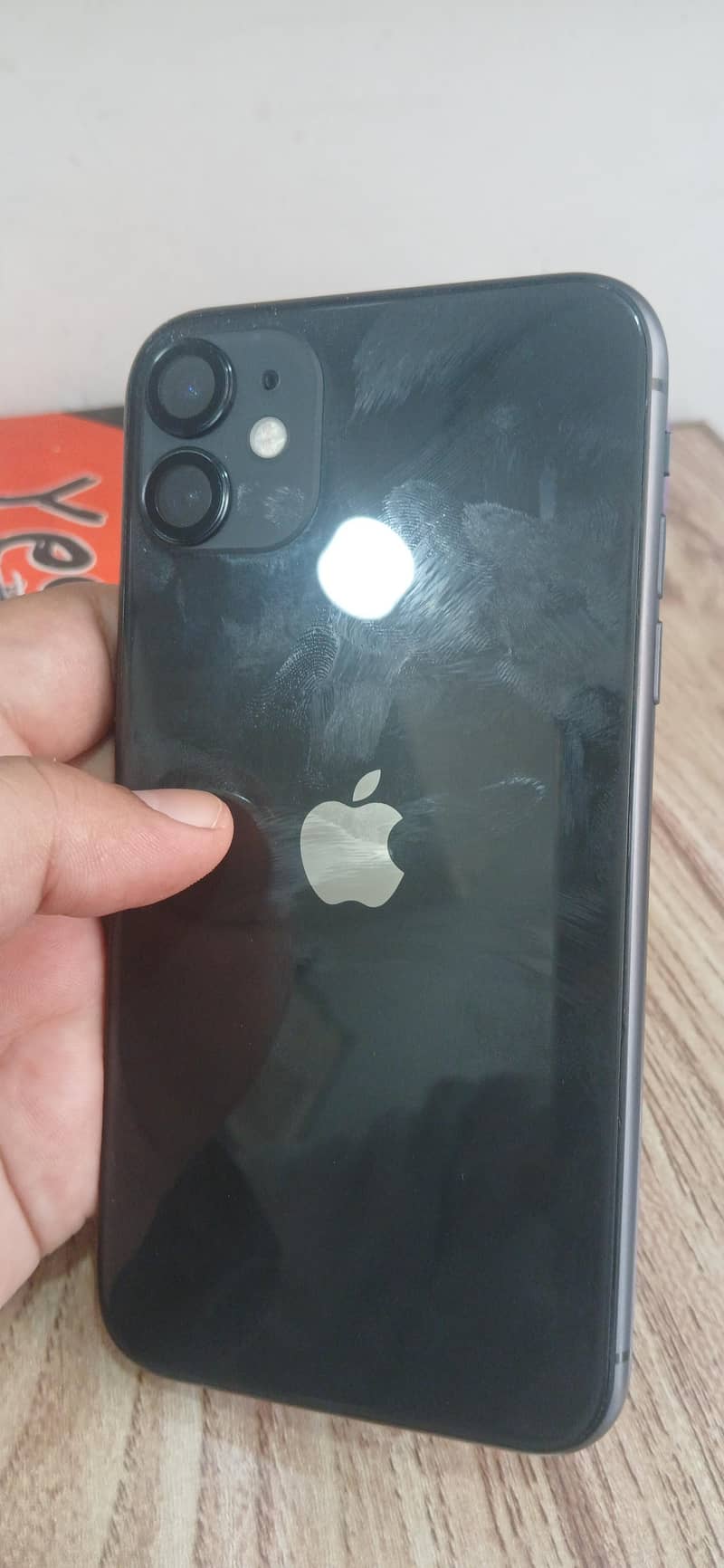 Apple iPhone 11 3