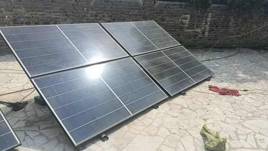 Used 8 pieces solar panels 400 watts 9/10 ampere