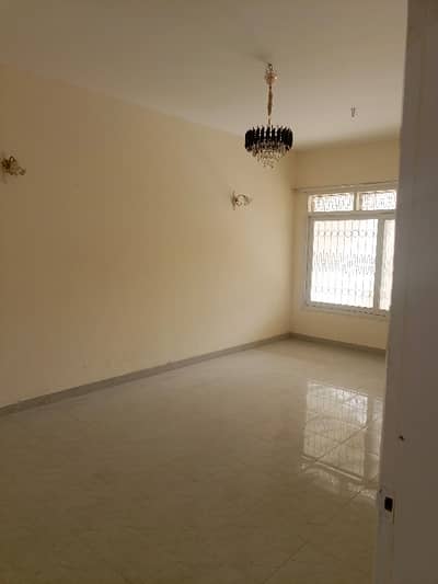 Buy A Lower Portion Of 240 Square Yards In Gulshan-e-Iqbal - Block 13/D-1