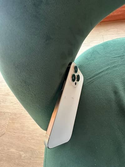 Apple iPhone 14 Pro