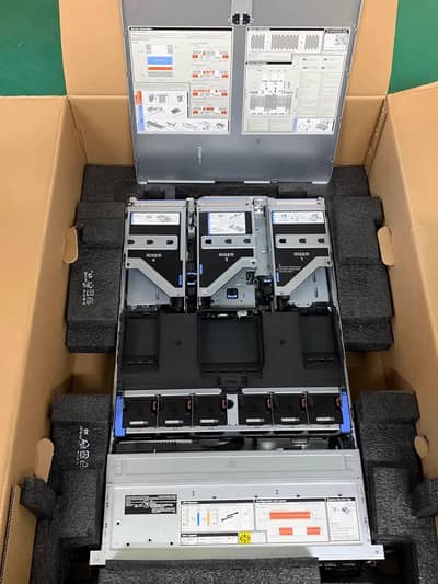 DELL PowerEdge R760xs