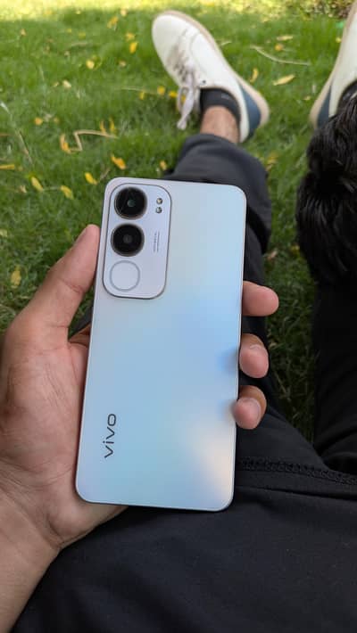 vivo y19s