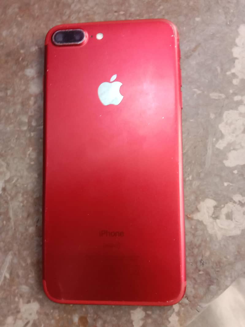 Apple iPhone 7 Plus 3